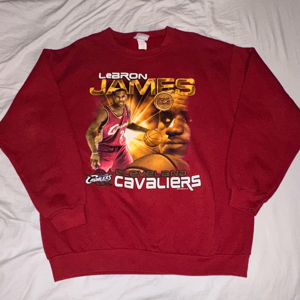 Vintage LeBron James Rookie Coin Crewneck Cavaliers NBA Sports LA Lakers